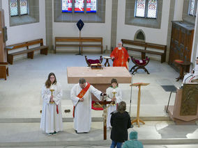 Karfreitagsliturgie und Karfreitagsprozession in Naumburg (© Karl-Franz Thiede)